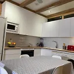 Casa De Madera 2 Apartment *