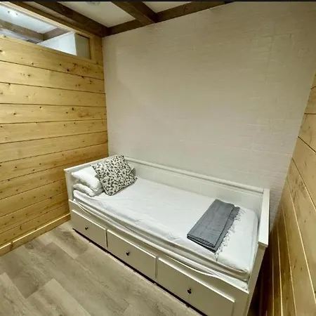 Apartment Casa De Madera 2 *