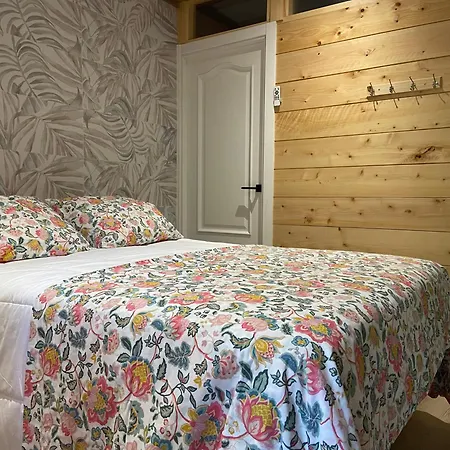 Casa De Madera 2 *